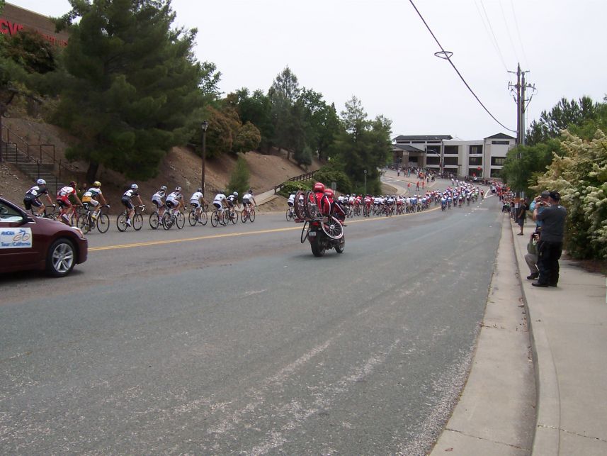Amgen Tour of California Pic9
Auburn, CA - May 16, 2010 around 01:10 PM
Keywords: Amgen Tour race bicycle