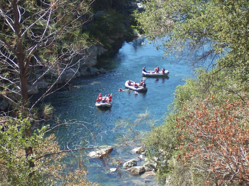 Rafters near Ruck-A-Chucky
Keywords: rafters Ruck-A-Chucky