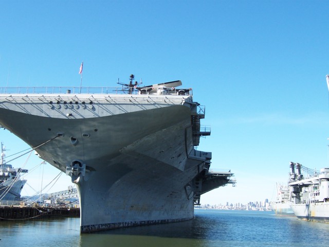 USS Hornet
Keywords: USS Hornet