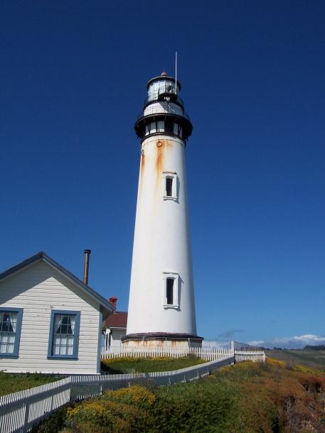 Pigeon Point Lighthouse 2
This picture is taken from the ocean side of Pigeon Point Lighthouse.
Keywords: Pigeon Point Lighthouse ocean