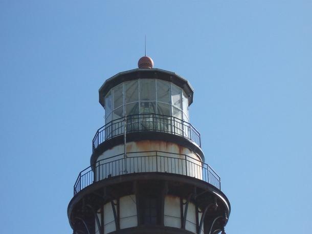 Top of Pigeon Point Lighthouse
The rotating light of Pigeon Point Lighthouse.
Keywords: Pigeon Point Lighthouse ocean